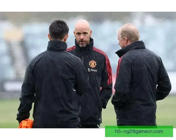 滕哈格逼抢要求遭罗纳尔多拒绝