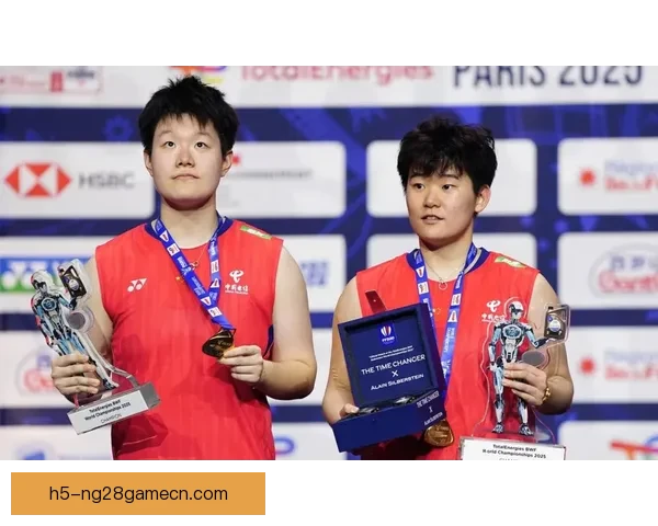 刘圣书谭宁夺全英女双冠军 刘圣书谭宁夺全英女双冠军